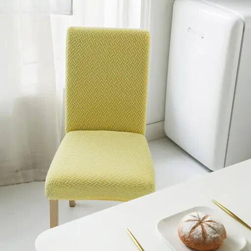 Pokrowce na rozciągane krzesła | Natychmiast odmień wygląd swoich starych krzeseł