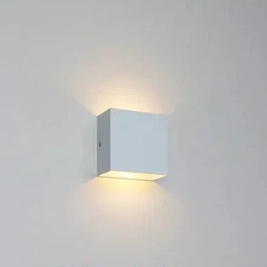 LuminaCube™ | Få ditt inomhus- eller utomhusutrymme att lysa på natten med en touch av lyxig belysning